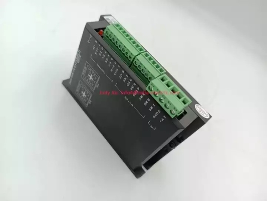 200w 300w Worm Gear Reduction Brake Brushless DC Motor Nilai Beban Saat Ini 7.9A