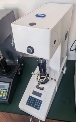 Durometer Digital Micro Vickers OEM, Penguji Kekerasan Turret Vickers Manual