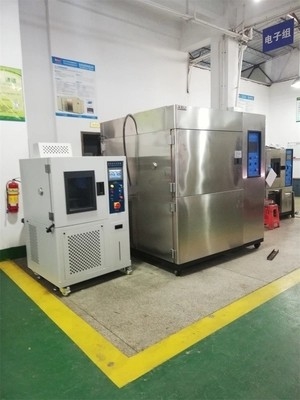 150L Volume Ruang Kelembaban Konstan Kisaran Suhu -40 ℃ ~ 150 ℃