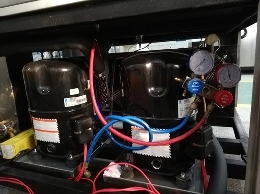 150L Volume Ruang Kelembaban Konstan Kisaran Suhu -40 ℃ ~ 150 ℃