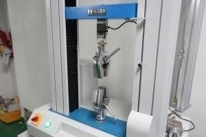 Pengujian Kekuatan Karet / Plastik / Kain Mesin Uji Pasir Universal CE