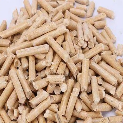 Pelet Kayu Pinus Bahan Bakar Padat Ramah Lingkungan 4600-5100Kcal/Kg