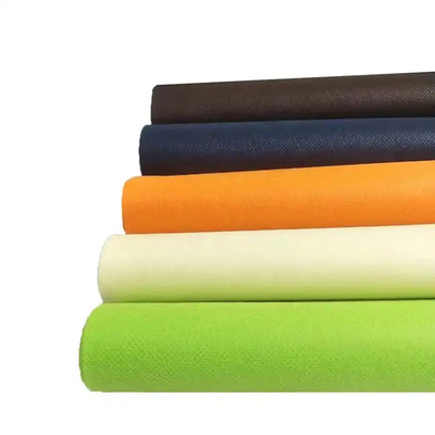 Kain PP Spunbond Non Woven Warna-warni Tahan Lama Dan Bernapas