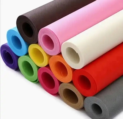Kain Polypropylene Non Woven Dengan Kekuatan Tarik ≥ 7.2N / Cm &amp; Pemanjangan≥25%